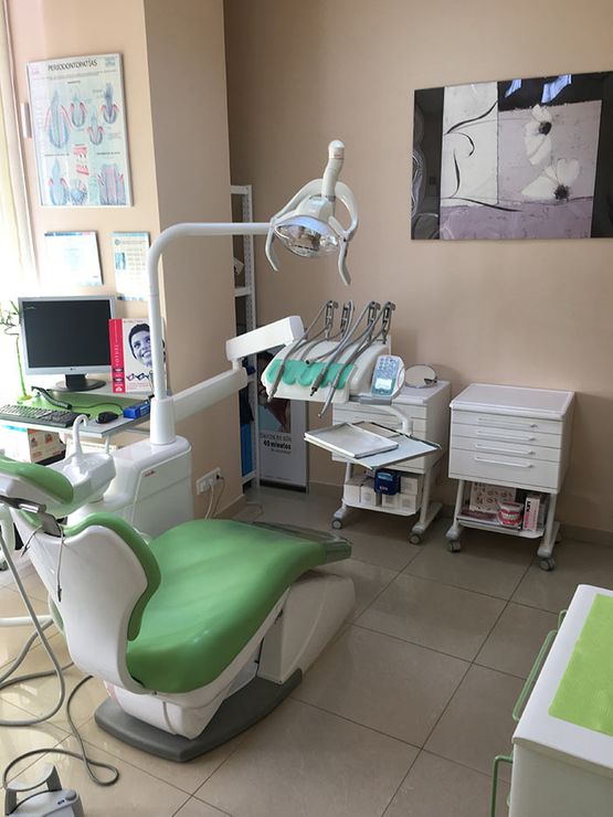 Clínica Dental de Especialidades Doctora Amparo Sierra Alonso consultorio dos